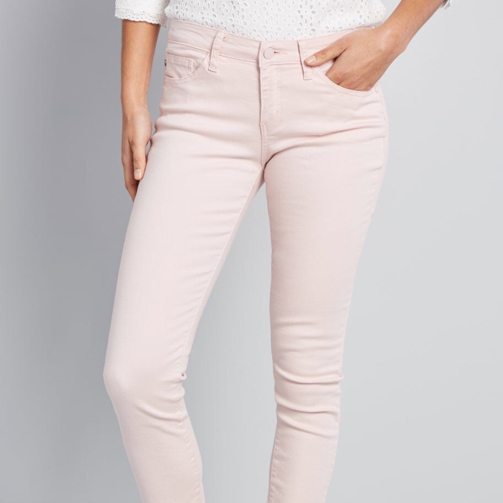 ModCloth Judy Blue New Pale Pink Skinny Jeans